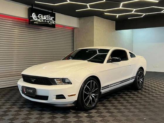 FORD MUSTANG 3.7 V6 GASOLINA AUTOMÁTICO